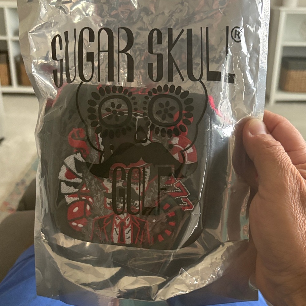 Headcover for putter- Black and Red